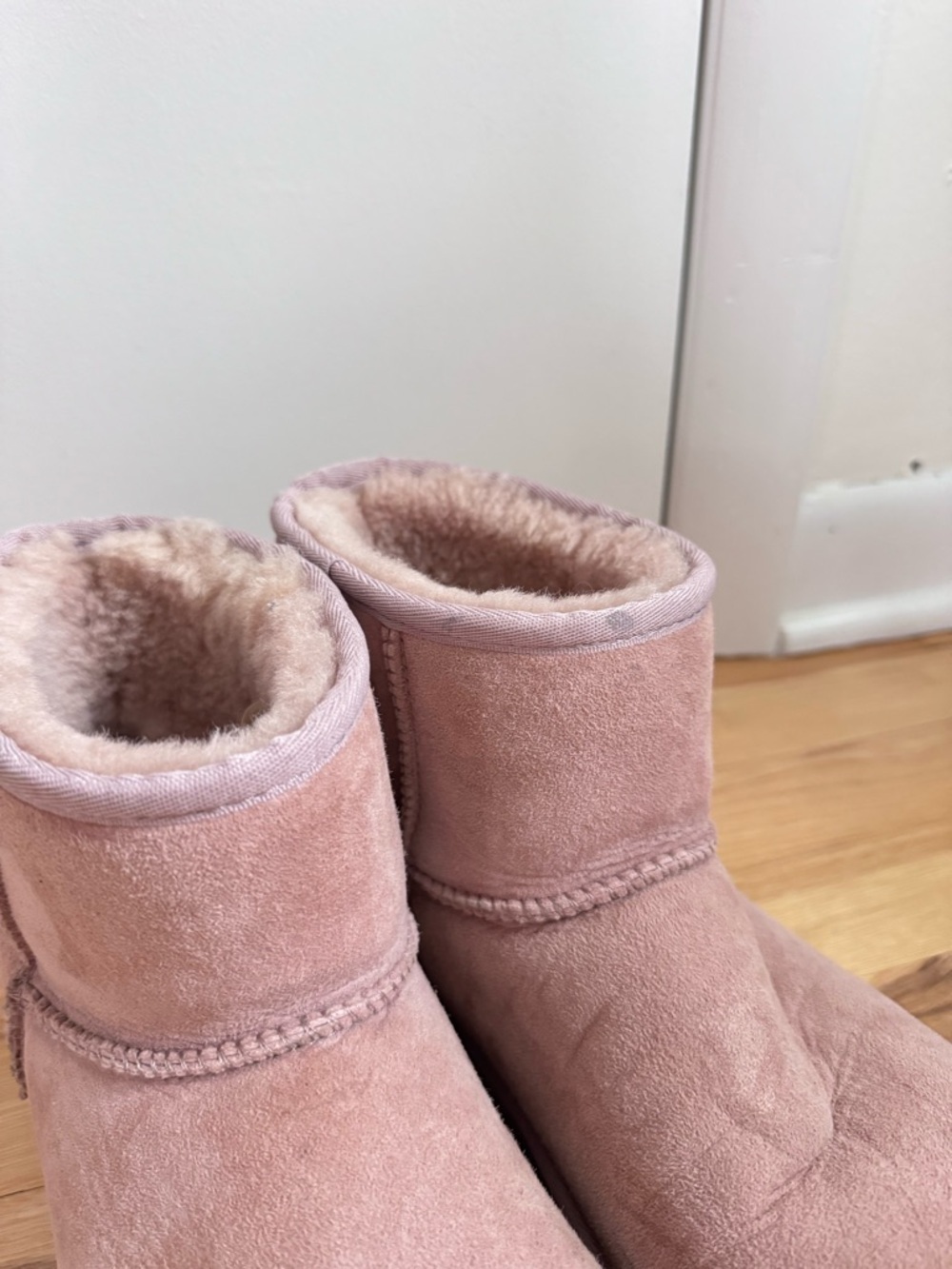 UGG CLASSIC MINI II ROSE GREY GRAY SHEARLING LINED BOOT US 10 - Picture 2 of 7